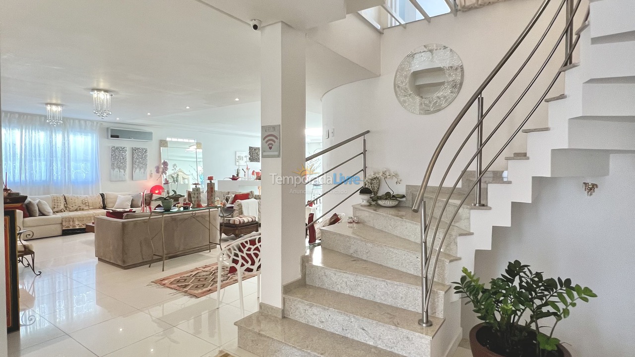 Casa para aluguel de temporada em Florianopolis (Jurerê Internacional)