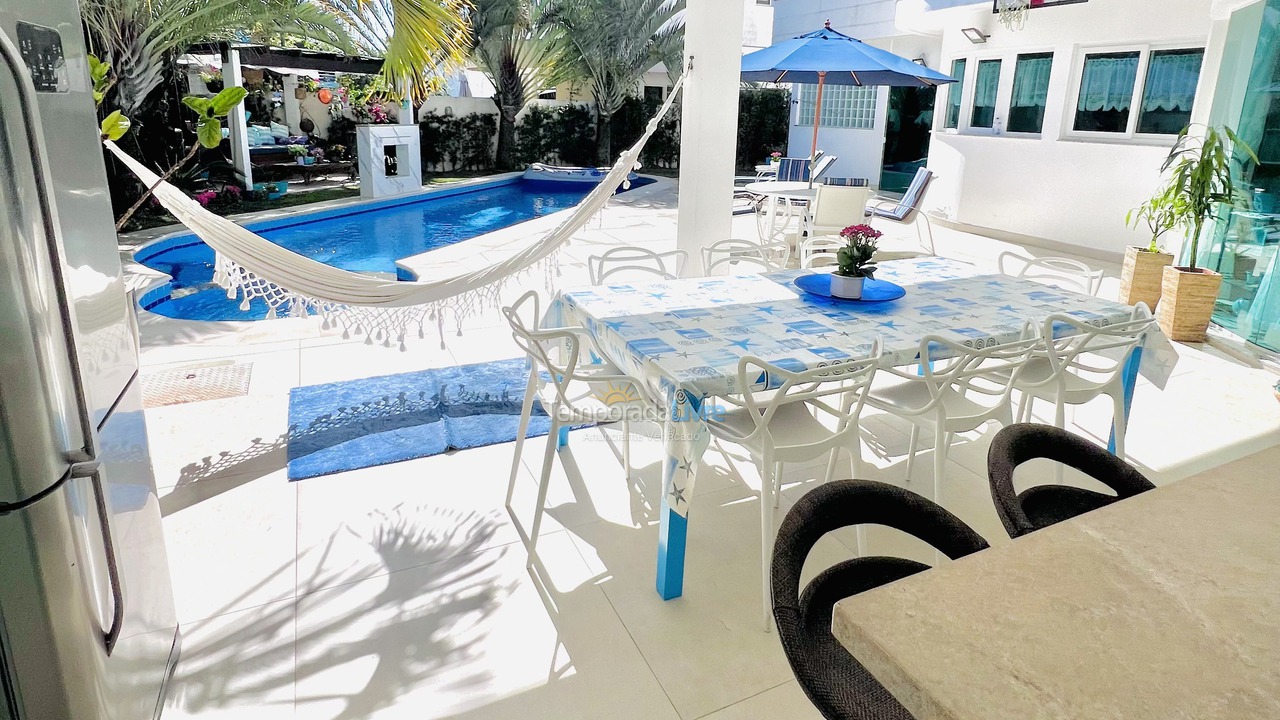 Casa para aluguel de temporada em Florianopolis (Jurerê Internacional)