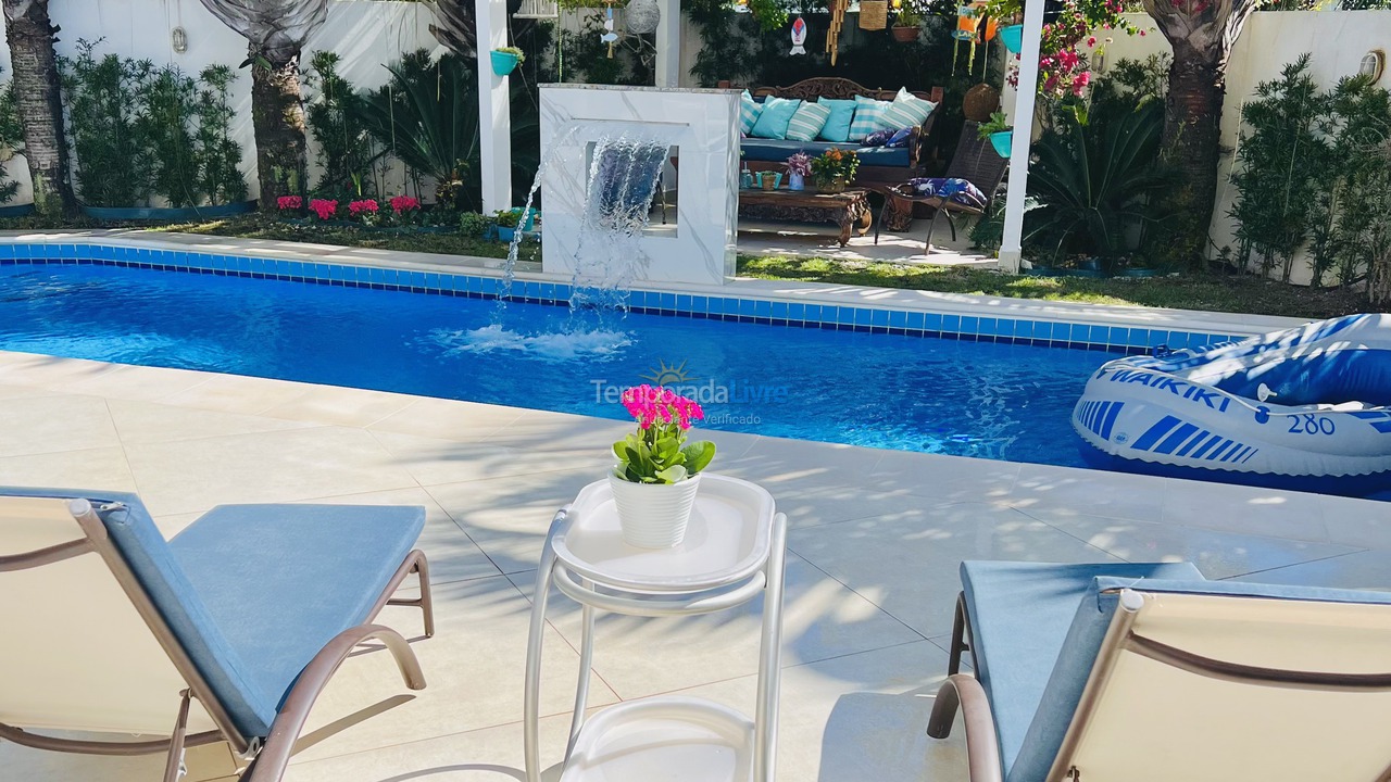 Casa para aluguel de temporada em Florianopolis (Jurerê Internacional)