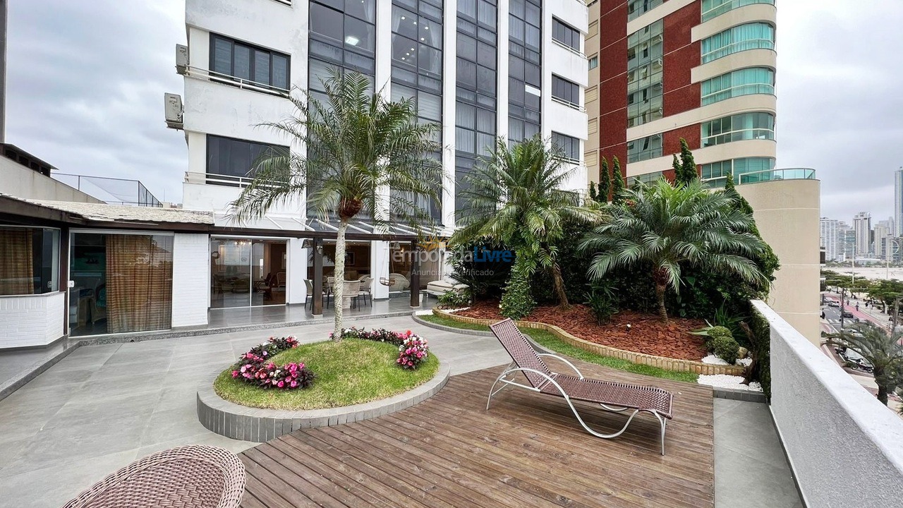 Apartamento para alquiler de vacaciones em Balneário Camboriú (Praia Central)