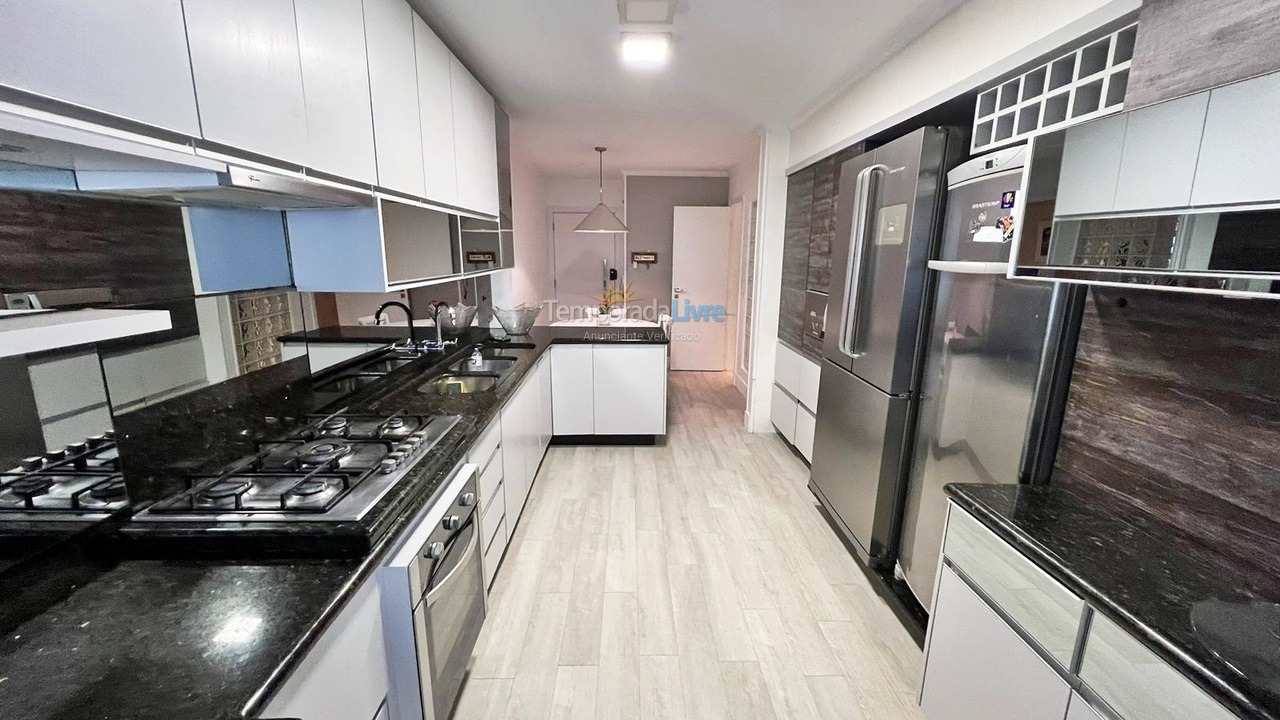 Apartamento para alquiler de vacaciones em Balneário Camboriú (Praia Central)