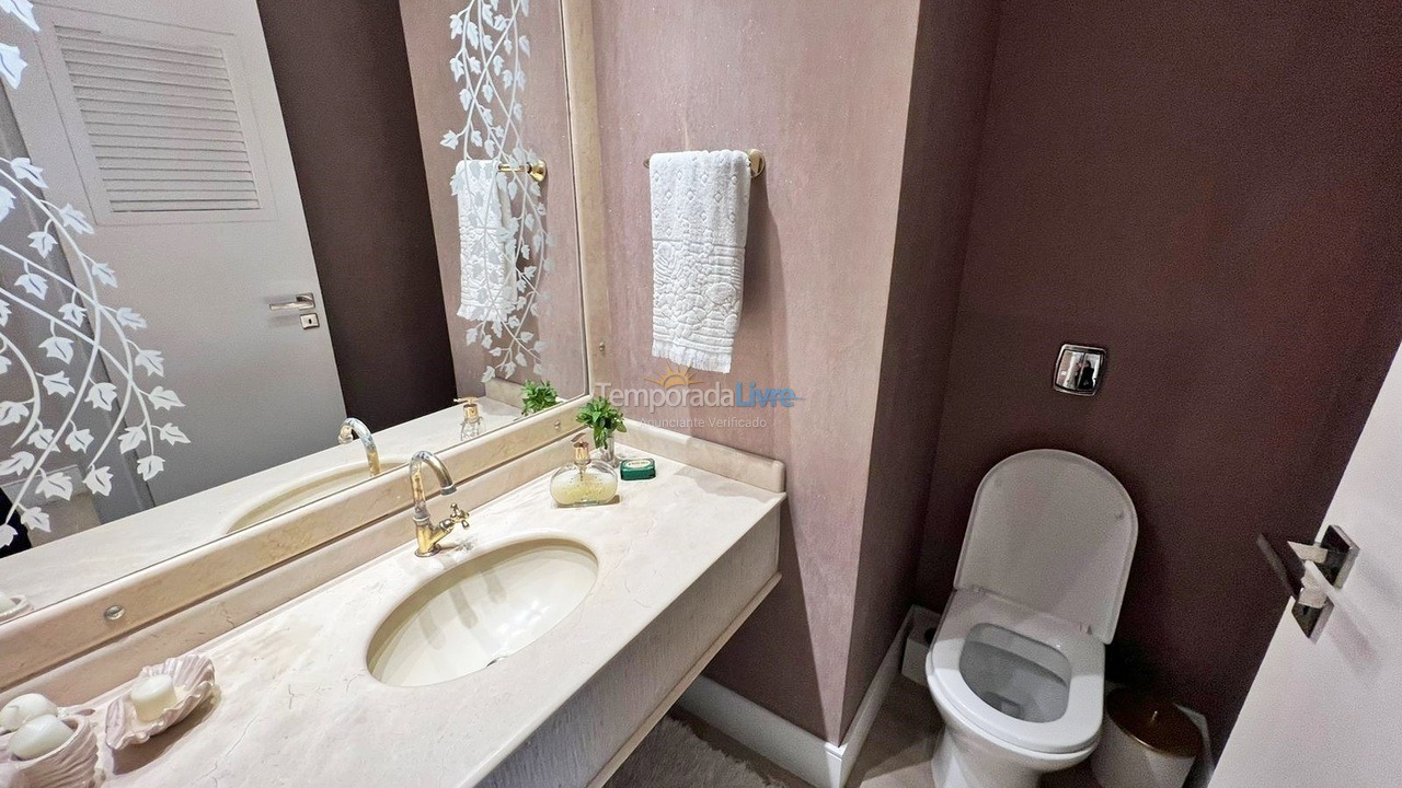 Apartamento para alquiler de vacaciones em Balneário Camboriú (Praia Central)