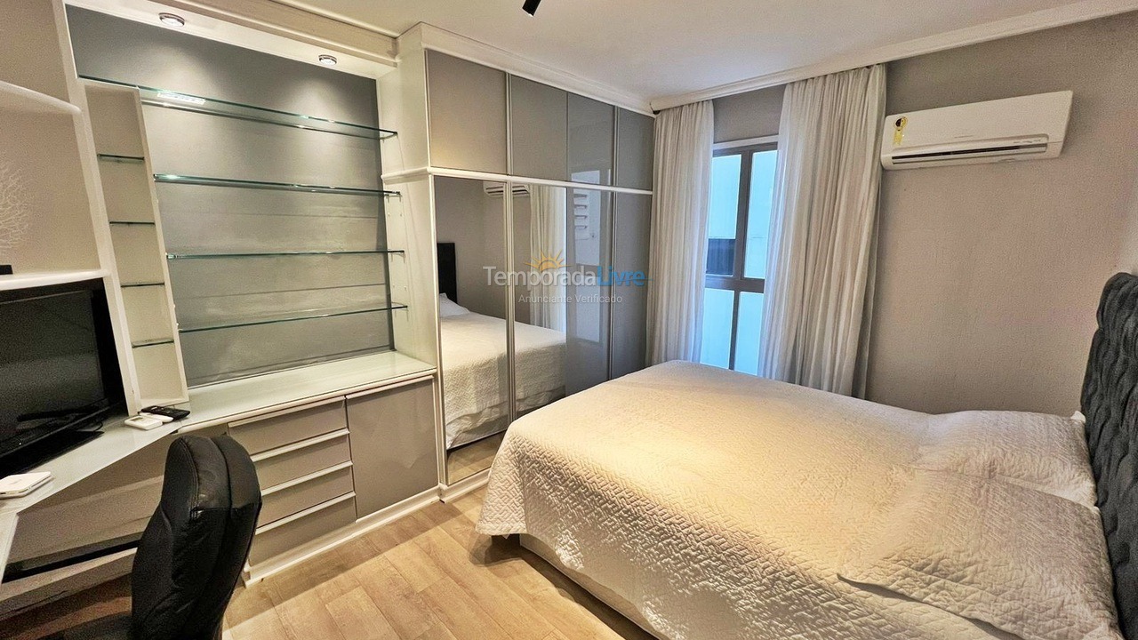 Apartamento para alquiler de vacaciones em Balneário Camboriú (Praia Central)