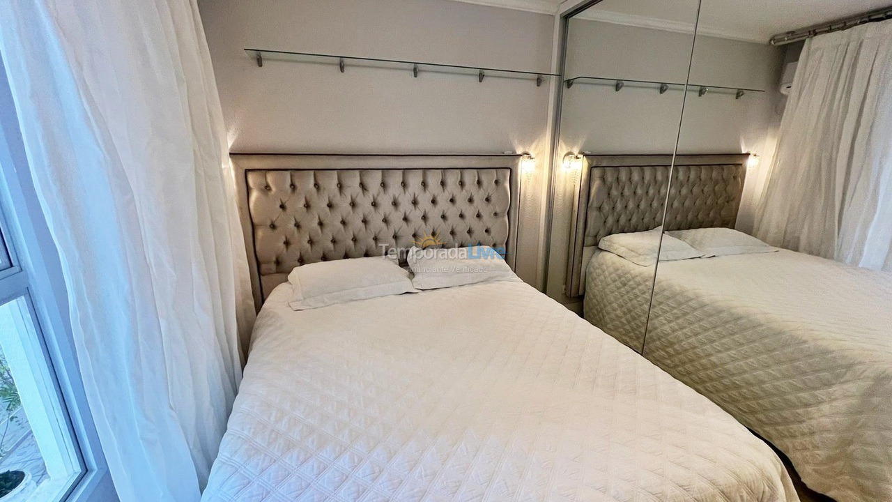 Apartamento para alquiler de vacaciones em Balneário Camboriú (Praia Central)