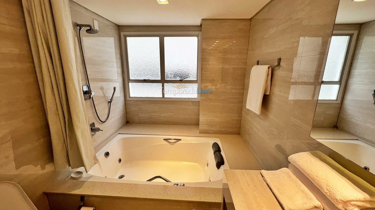 Apartamento para alquiler de vacaciones em Balneário Camboriú (Praia Central)