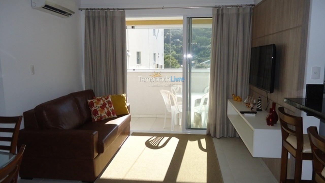 Apartment for vacation rental in Bombinhas (Praia de Bombas)