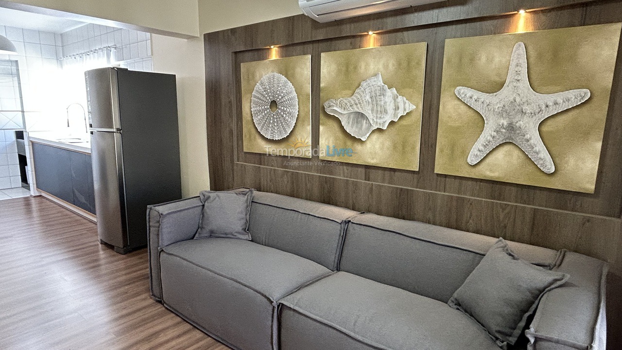 Apartamento para aluguel de temporada em Bombinhas (Praia de Bombas)