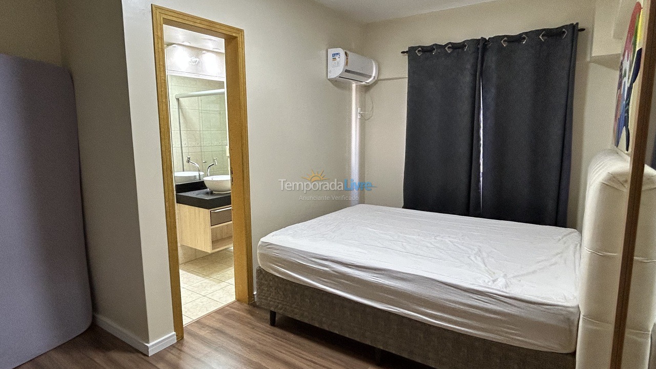 Apartamento para aluguel de temporada em Bombinhas (Praia de Bombas)