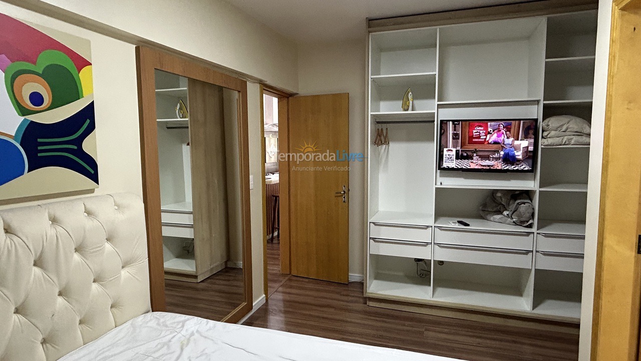 Apartamento para aluguel de temporada em Bombinhas (Praia de Bombas)