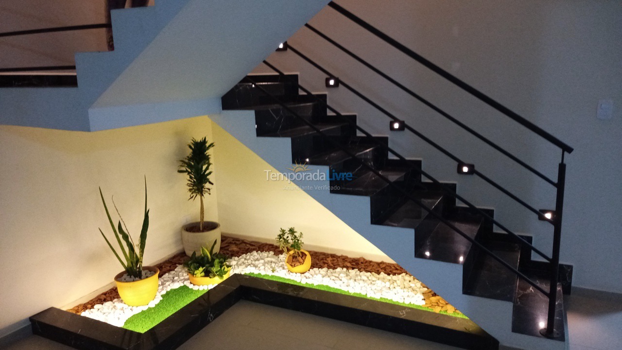 Casa para alquiler de vacaciones em Matinhos (Caiobá)