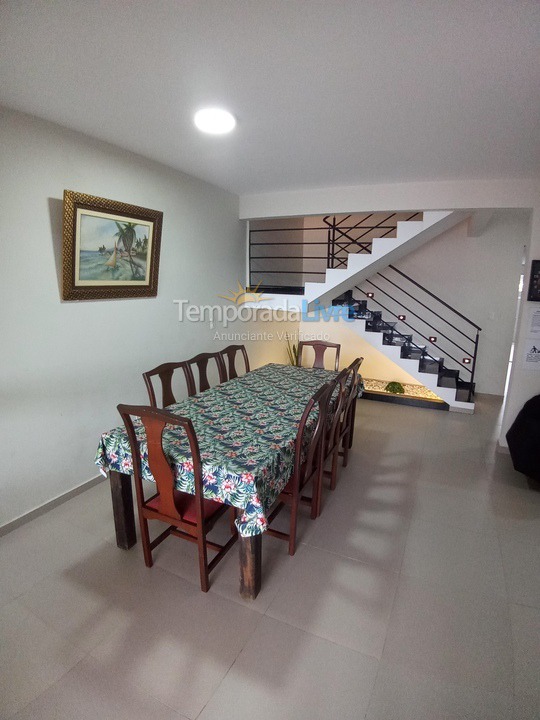 Casa para alquiler de vacaciones em Matinhos (Caiobá)