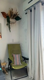 Apartment suitable for up to 8 people (adults and children), 1 garage, barbecue, small pool.