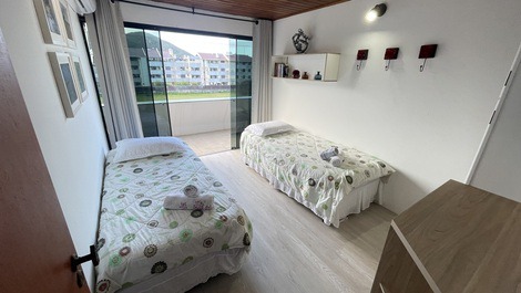 Fique perto da natureza vendo o mar.