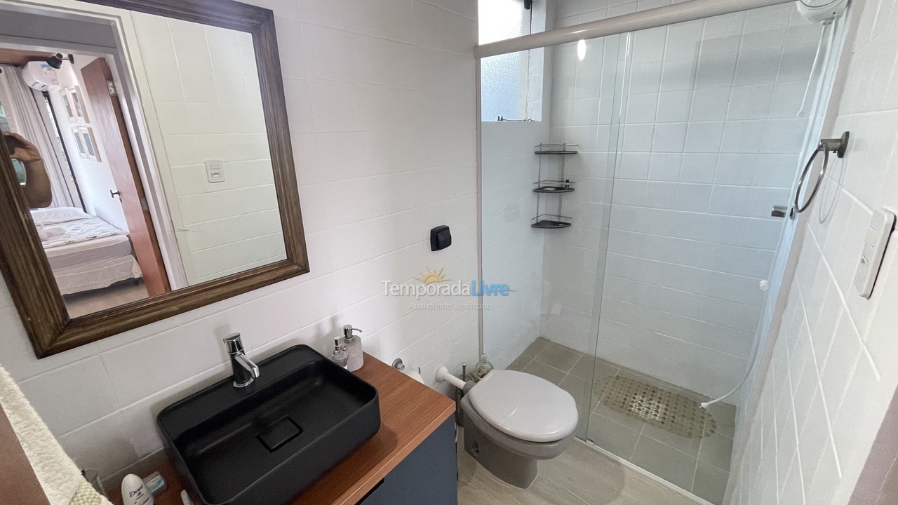 Apartamento para aluguel de temporada em Florianópolis (Praia Brava)