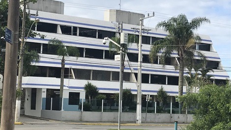 Fique perto da natureza vendo o mar.