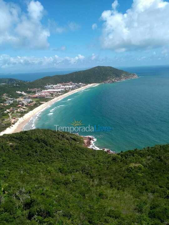 Apartamento para aluguel de temporada em Florianópolis (Praia Brava)