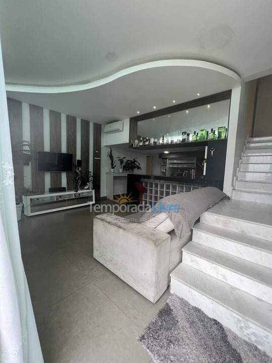 Casa para aluguel de temporada em Cabo Frio (Peró)