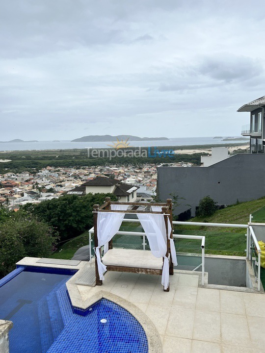 Casa para aluguel de temporada em Cabo Frio (Peró)