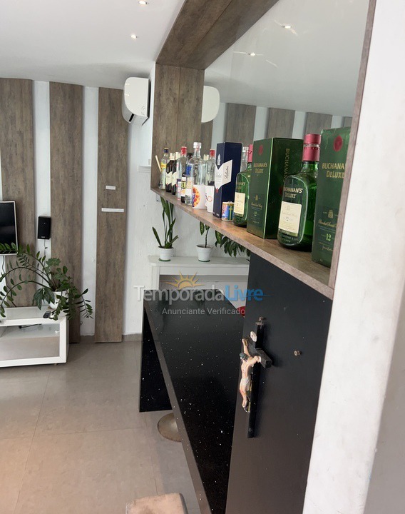 Casa para aluguel de temporada em Cabo Frio (Peró)