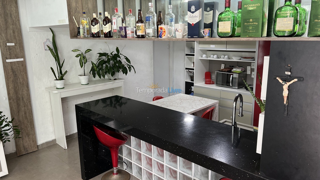 Casa para aluguel de temporada em Cabo Frio (Peró)