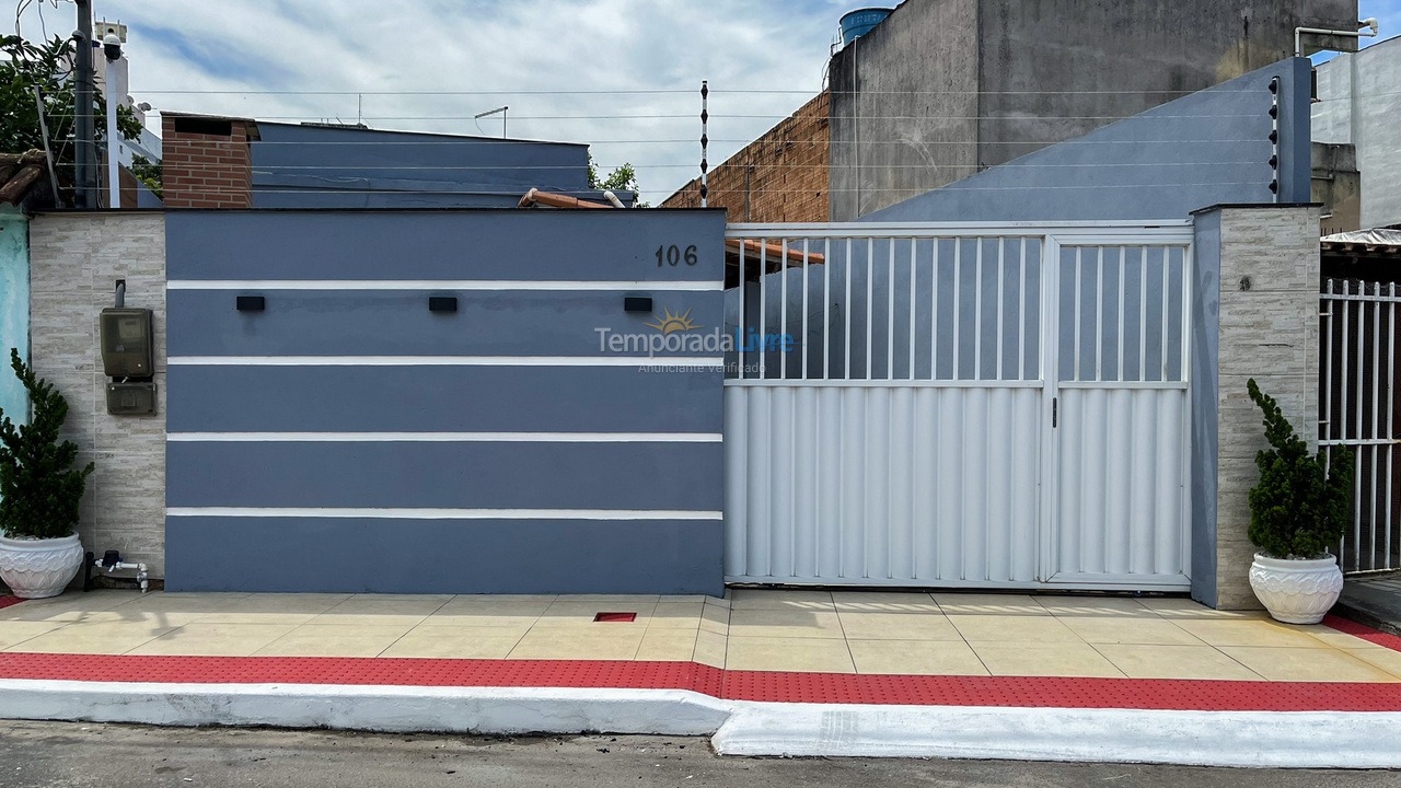 Casa para aluguel de temporada em Guarapari (Praia do Morro)