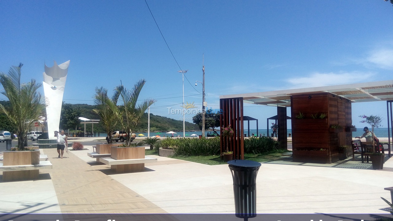 Casa para aluguel de temporada em Guarapari (Praia do Morro)