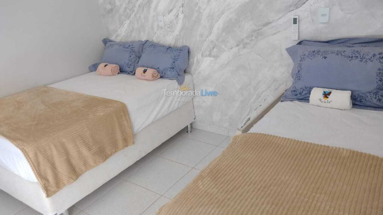 Casa para aluguel de temporada em Cruz (Praia do Prea)