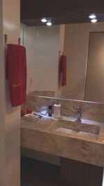 APARTAMENTO REFORMADO 1 SUITE + DORMITORIO FRENTE AL MAR