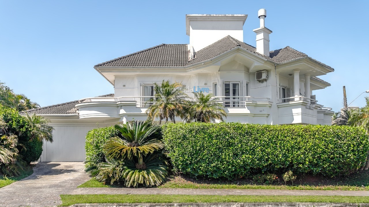 Casa para aluguel de temporada em Florianopolis (Jurerê Internacional)