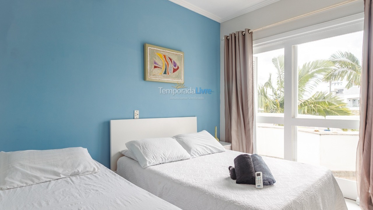 Casa para aluguel de temporada em Florianopolis (Jurerê Internacional)