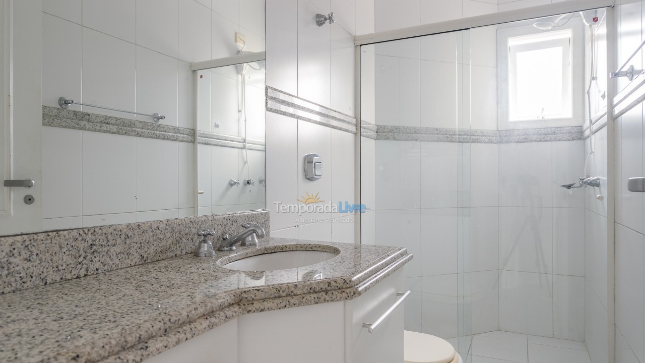 Casa para aluguel de temporada em Florianopolis (Jurerê Internacional)