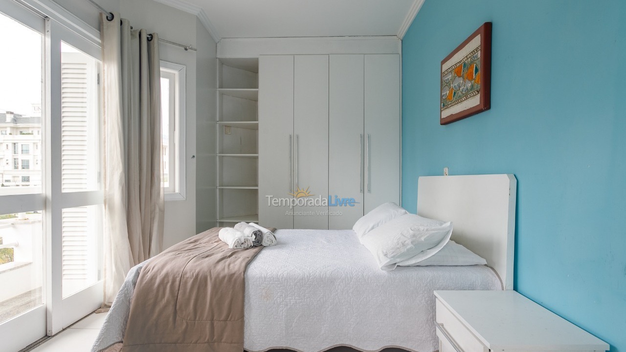 Casa para aluguel de temporada em Florianopolis (Jurerê Internacional)