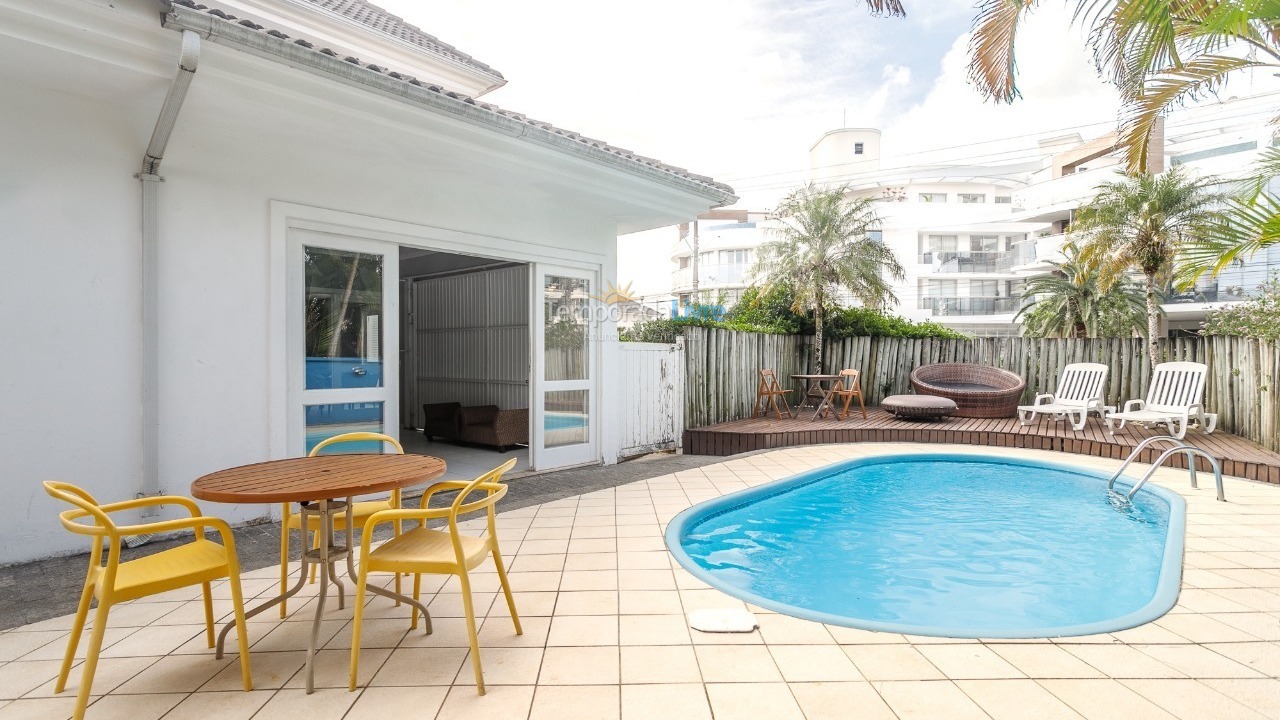 Casa para aluguel de temporada em Florianopolis (Jurerê Internacional)
