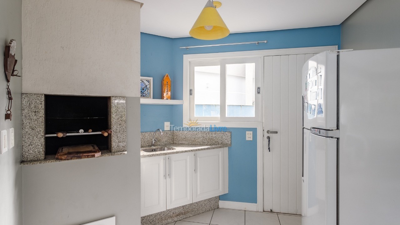 Casa para aluguel de temporada em Florianopolis (Jurerê Internacional)