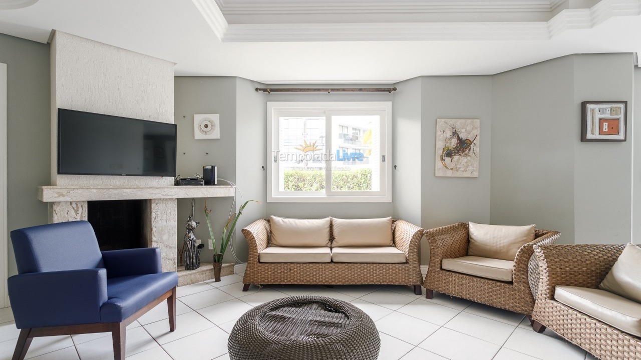 Casa para aluguel de temporada em Florianopolis (Jurerê Internacional)