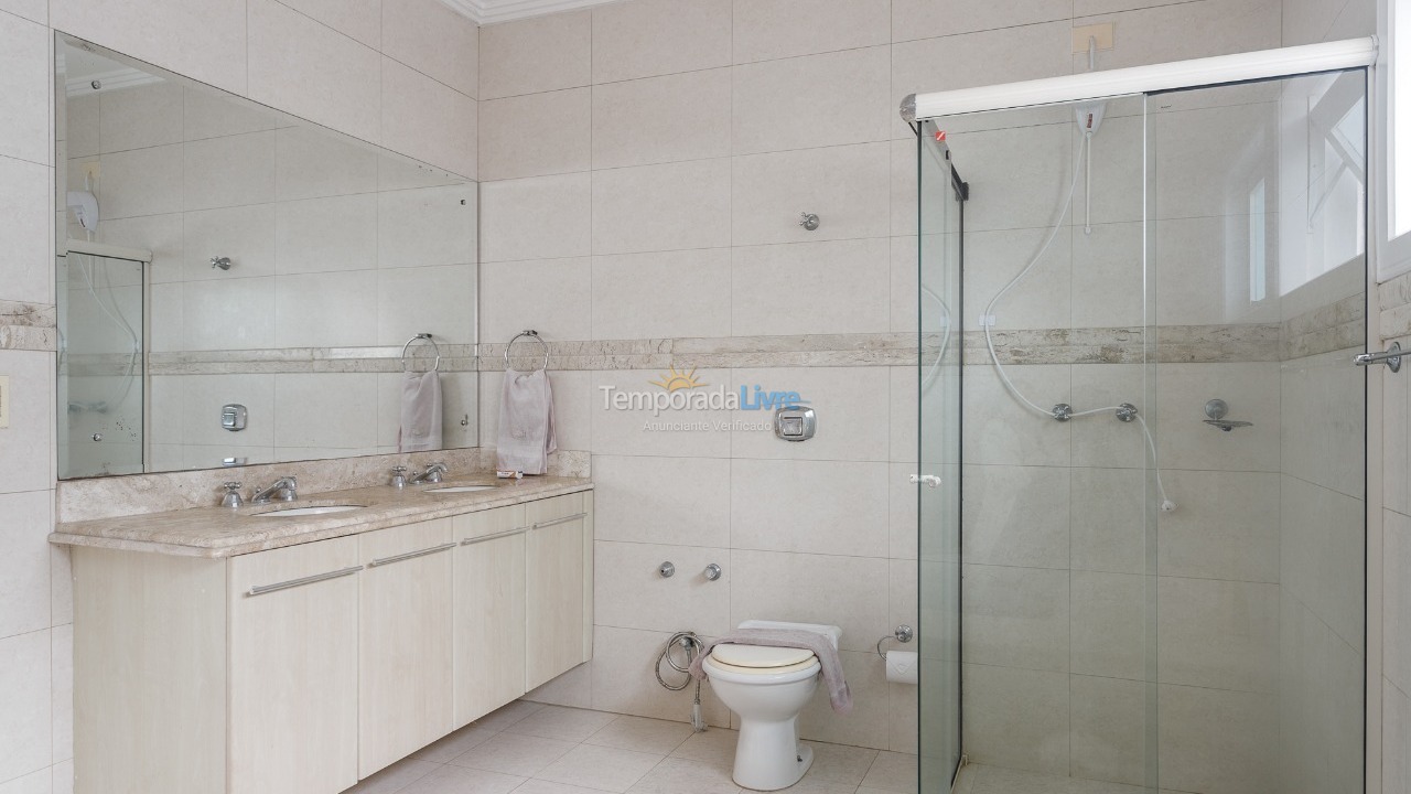 Casa para aluguel de temporada em Florianopolis (Jurerê Internacional)