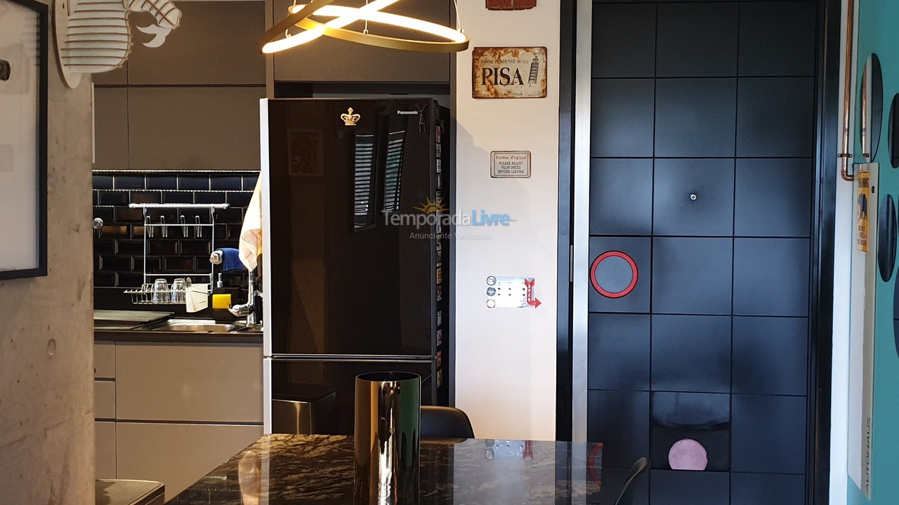 Apartamento para aluguel de temporada em Itajaí (Praia Brava)