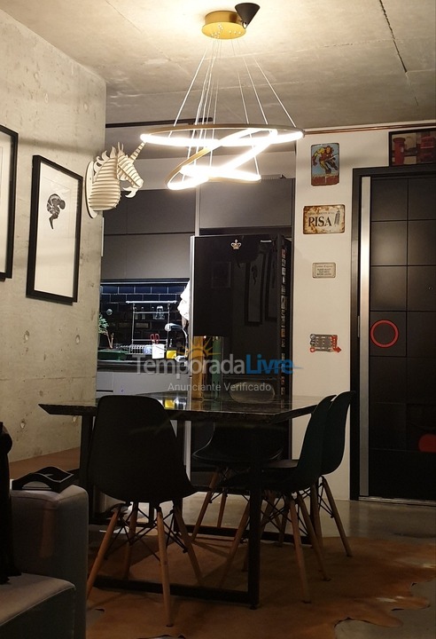 Apartamento para aluguel de temporada em Itajaí (Praia Brava)