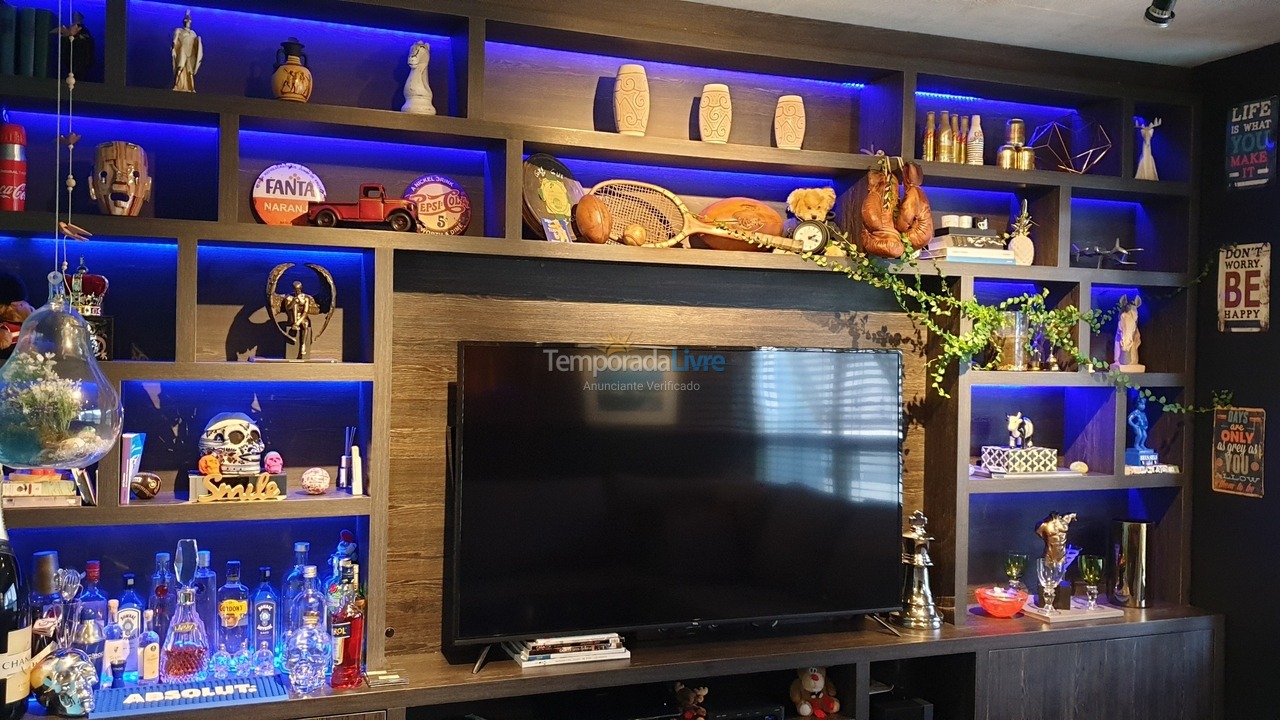 Apartamento para aluguel de temporada em Itajaí (Praia Brava)