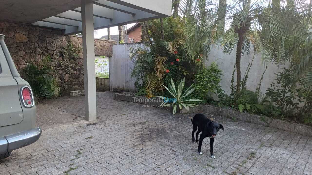 House for vacation rental in Guarujá (Enseada)