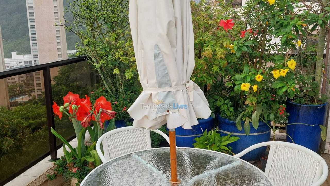 Apartamento para aluguel de temporada em Guarujá (Enseada)