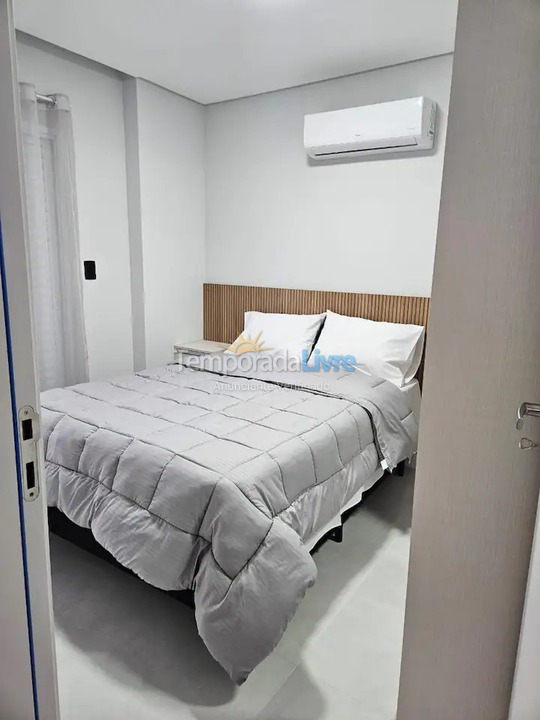 Apartamento para alquiler de vacaciones em Praia Grande (Praia do Caiçara)