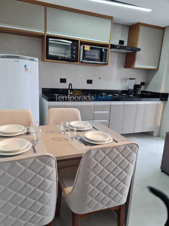 Apartamento para alquiler de vacaciones em Praia Grande (Praia do Caiçara)