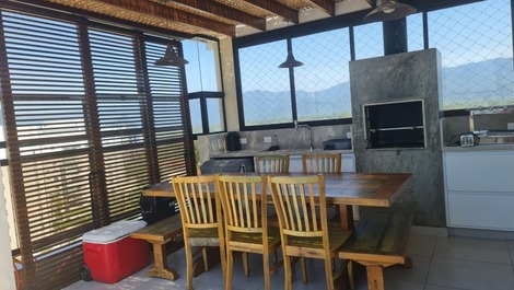 BEAUTIFUL SEA FRONT DUPLEX PENTHOUSE 09 PEOPLE - BERTIOGA