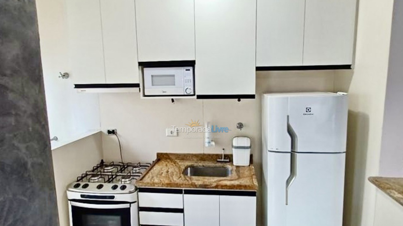 Apartamento para alquiler de vacaciones em Guarujá (Pitangueiras)