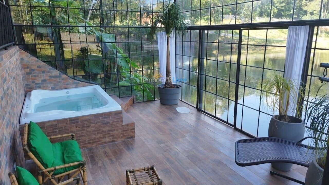 Apartamento para aluguel de temporada em Arapongas (Vila Brasil)