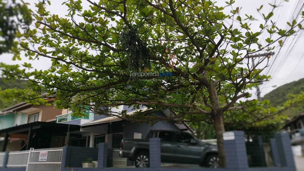 Casa para alquiler de vacaciones em Bombinhas (Praia da Conceição)