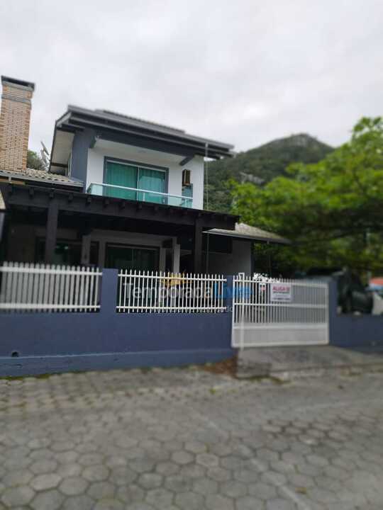 Casa para alquiler de vacaciones em Bombinhas (Praia da Conceição)