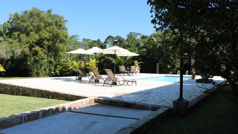 Casa em Angra dos Reis, 7 suites, piscina y amplia área de diversión