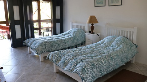 Casa em Angra dos Reis, 7 suites, piscina y amplia área de diversión